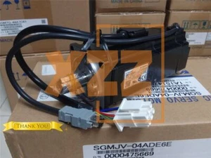 1 Stück NEU Yaskawa SGMJV-02AAA61 Servomotor SGMJV02AAA61 - Bild 1 von 4