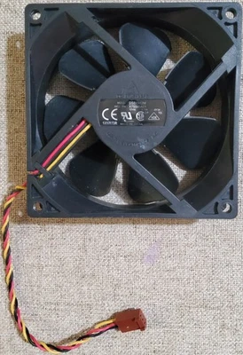 DELL Fans Model DSB0912M DC 12v 0.19A - Image 1 of 4