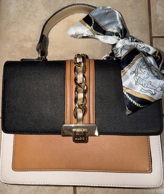 Cartera bandolera ALDO Anniebrook con solapa en bloques de colores,  Foto 1 de 4