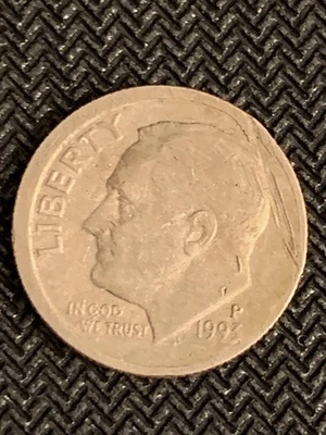 1993 P- 10 Cents-Dime Off Center Error Coin- No Mint Mark- Rare FREE Shipping - Image 1 of 3