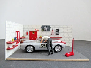 Modellautos 1:43 Diorama Werkstatt mit Porsche Speedster - Bild 1 von 4
