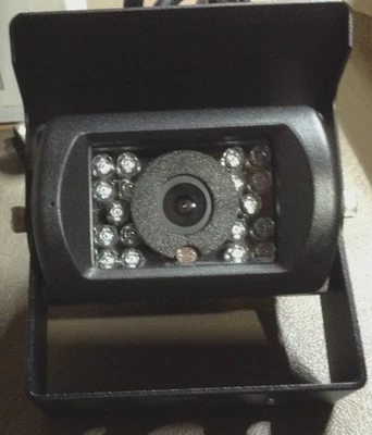 FURRION FOS48TDBK-BL REAR CMOS OBSERVATION CAMERA WIRED IR 18 LEDs DAY/NIGHT - Image 1 of 4