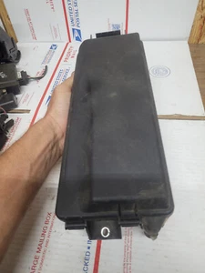 03-11 SAAB 9-3 2.0L ENGINE FUSE RELAY JUNCTION BOX OEM - Picture 1 of 4