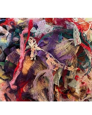 VINTAGE COLORED LACE TRIM BULK LOT SEWING CRAFT SNIPPET ROLL DOLL CLOTHES - Image 1 of 4