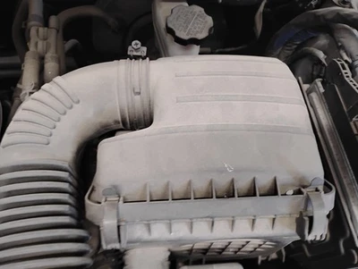 11 12 13 14 15 KIA OPTIMA Air Cleaner Foto 1 de 3