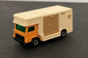 Camión de juguete vintage 1977 Matchbox 3" coche de ganado, con caja de caballos #40 - Imagen 1 de 8