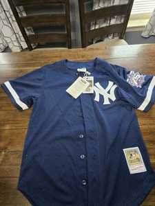 Mitchell &Ness New York Yankees Stadium 75th Anniversary Jersey Size Medium - Picture 1 of 11