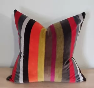 Designers Guild Varese Lambusa Pimento & Omega Velvet Cushion Cover 50x50 cm - Picture 1 of 3