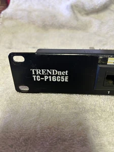 TRENDnet TC-P16C5E 16-Port Cat5e Network Patch Panel - Picture 1 of 4