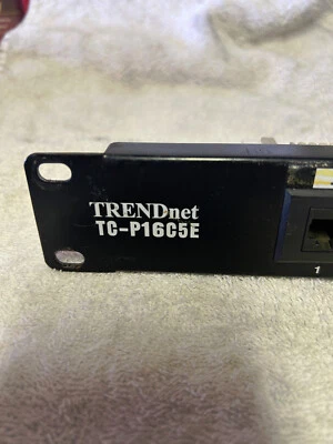 TRENDnet TC-P16C5E 16-Port Cat5e Network Patch Panel - Image 1 of 4