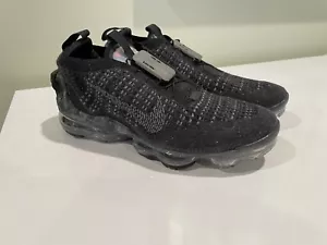 Nike Air Vapormax 2020 FK Flyknit grau schwarz laufen CJ4069-002 Gr. 7Y/Wmns 8,5 - Bild 1 von 8