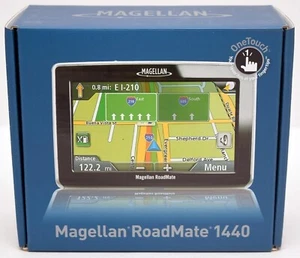Magellan Road Mate 1440 Lifetime-Traffic GPS Navigationssystem USA/Dosenkarten Set - Bild 1 von 5