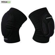 muñeca que monta bicicleta