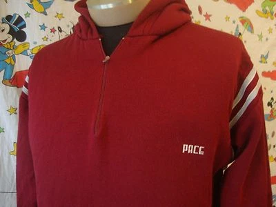 De colección PACE Borgoña Rojo Jersey Timbre Años 80 Sudadera con Capucha Camisa Punk Rock Sudadera M Foto 1 de 4