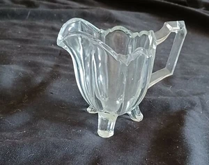 Vintage clear cut glass crystal creamer syrup pitcher 4" - Imagen 1 de 3