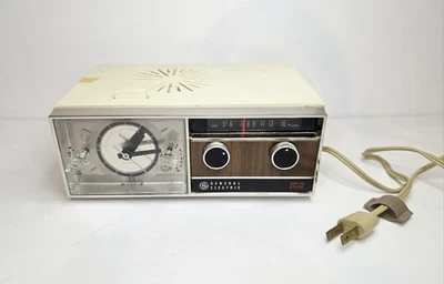 VTG 1960's General Electric Alarm Clock C551G Chrome Ivory Solid Slate TESTED  - Image 1 of 4