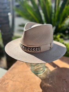 Borsalino Natural Wide Brim Panama Cuenca Straw Hat w/ Braided Grosgrain Band - Picture 1 of 3