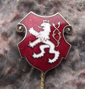 Antique Czechoslovakia Rampant Lion National Coat of Arms Shield Pin Badge - Picture 1 of 2