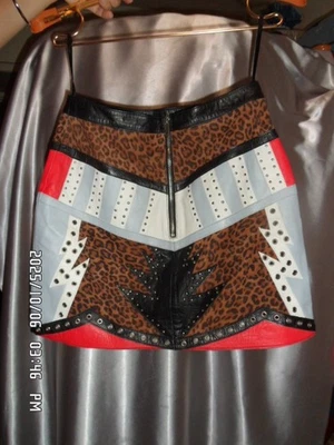 Minifalda Nasty Gal Real Cuero Suave Gamuza Multicolor Leopardo Rave 8 36 Foto 1 de 4