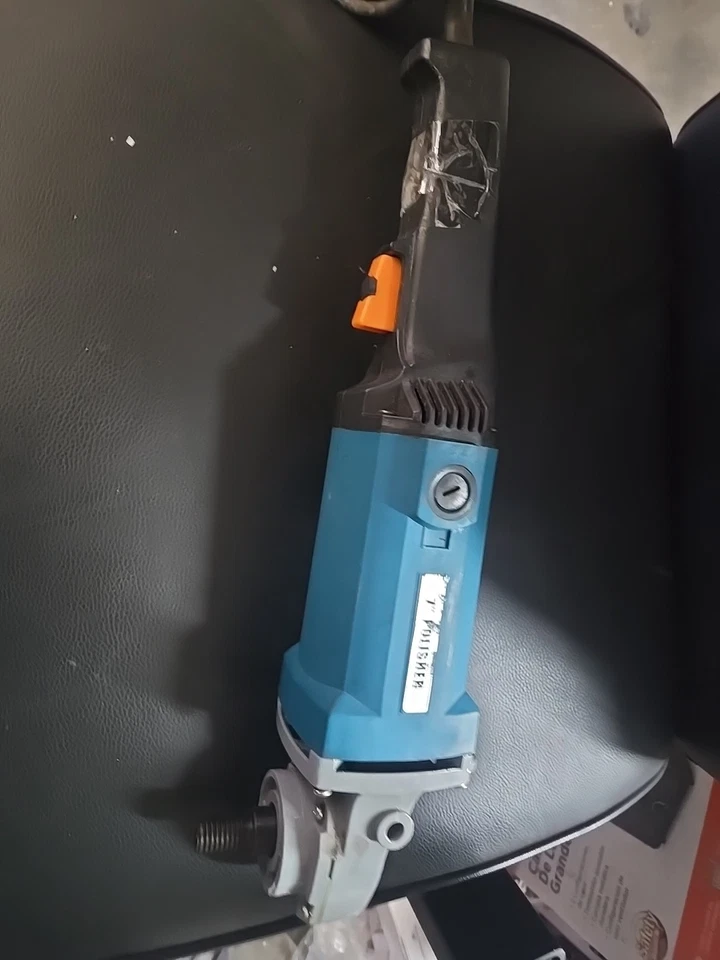 Tampón pulidora King 7" modelo 2566-067 10,9 amp 1200 vatios. Foto 1 de 4