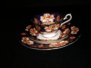 Royal Albert Heirloom cup saucer dessert plate cobalt blue rim gold detail Avon - Picture 1 of 7