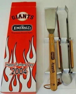 San Francisco Giants Emerald Nuts California Fathers Day '04 Promo Grill Set NEW - Picture 1 of 3