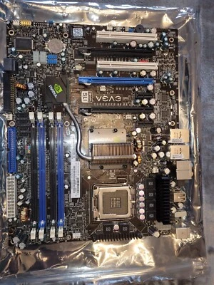 Placa madre NFORCE XFX 680i para repuestos o reparación Foto 1 de 2