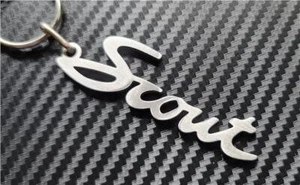 SCOUT keyring INTERNATIONAL SVU 4X4 HARVESTER CUSTOM TRUCK PICK UP - Picture 1 of 8