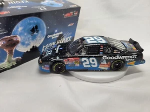NASCAR ACTION KEVIN HARVICK #29 CAR GM GOODWRENCH/E.T. 2002 1:24 MONTE CARLO - Picture 1 of 8