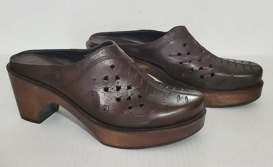 The Wild Pair Vintage Perforated Leather & Wooden Platform Clogs Brown 8M - Image 1 of 4