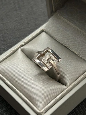 belle bague argent massif avec pierres blanc - Photo 1/3