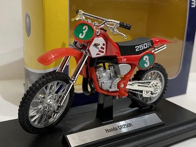 1:18 Honda CR250R Welly Legendary bikes Diecast Bike Motorcycle - Image 1 of 4