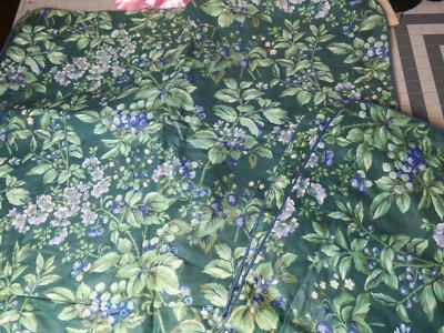 DUAS fronhas de travesseiro Laura Ashley Bramble Berry acolchoadas verde floral vintage padrão HTF - Imagem 1 de 4