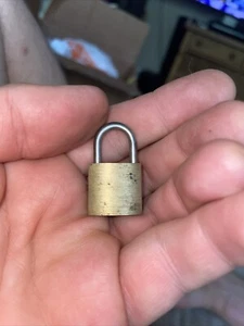 Messing Vorhängeschloss ohne Schlüssel - Bild 1 von 5