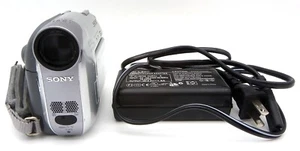 Sony Silver DCR-HC21 Handycam Video Camcorder With Charger Battery LCD Screen - Picture 1 of 14