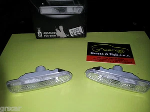 Freccia Frecce destra sinistra DX SX laterali Bianco BMW serie 3 E46 Side Marker - Picture 1 of 1