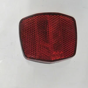 Reflector trasero rojo para bicicleta ojo de gato RR-270-BZ-2 2,75 x 2 3/8 pulgadas no. 8434 - Imagen 1 de 2