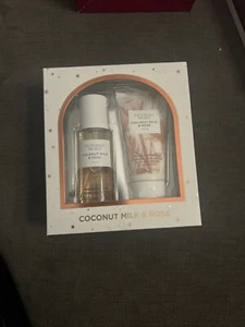 Victoria's Secret Coconut & Rose Lotion & Mist Geschenkset Reisegröße - Bild 1 von 1