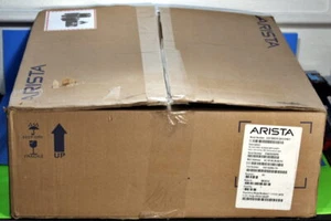 DCS-7050CX3-32S-D-EHW-F NOB Arista 7050 CX3 32X 100GB SSD Expanded Momory Opt - Picture 1 of 3