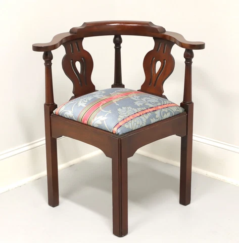 CRAFTIQUE Mahogany Chippendale Corner Chair Cover