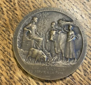 1910 Sociedad Rural Argent Buenos Aires Exposition Agricultural Coin Medal 2" - Picture 1 of 3