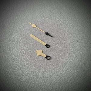HANDS SET T STYLE BLACK CENTER C3 LIGHT CREAM / SEIKO MOD SKX SKX007 NH35 NH36 - Picture 1 of 1