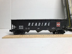 Weaver O Gauge Reading 3 bay Hopper W/ Ballast Load RDG 60136 - Picture 1 of 11
