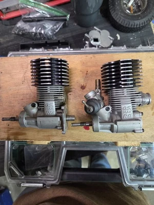 OS Max 21 RG Nitro R/C Car Engine with Carburetor and Glow Plug Pre-owned - Image 1 of 4