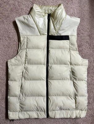 Chaleco On Cloud Running Challenger aislado con bolsillos con cremallera para hombre pequeño amarillo NUEVO Foto 1 de 4