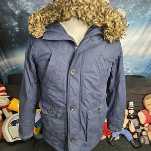 Women's Abercrombie and Fitch Size Small Parka Sherpa Lined Jacket Navy EUC - Picture 1 of 8