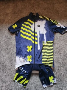 Cycling Komriad Full Set  - Picture 1 of 15