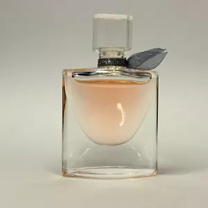 Lancome Perfume La Vie Est Belle Eau de Parfum Travel Size 4ml Miniature Bottle - Picture 1 of 2
