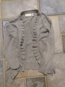 Little girl's size 5/6 grey Children's Place shrug - Picture 1 of 5