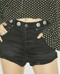 NWT Women’s One Teaspoon Paris Black Lovers Conchos Shorts Twist Cuff 26 Western - Picture 1 of 8